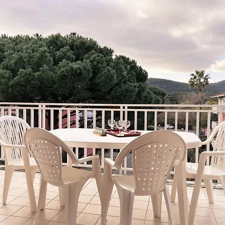 4p Avec Terrasse Et Parking Prive A 300m De La Plage De Cavaliere - Fr-1-251-539 Le Lavandou